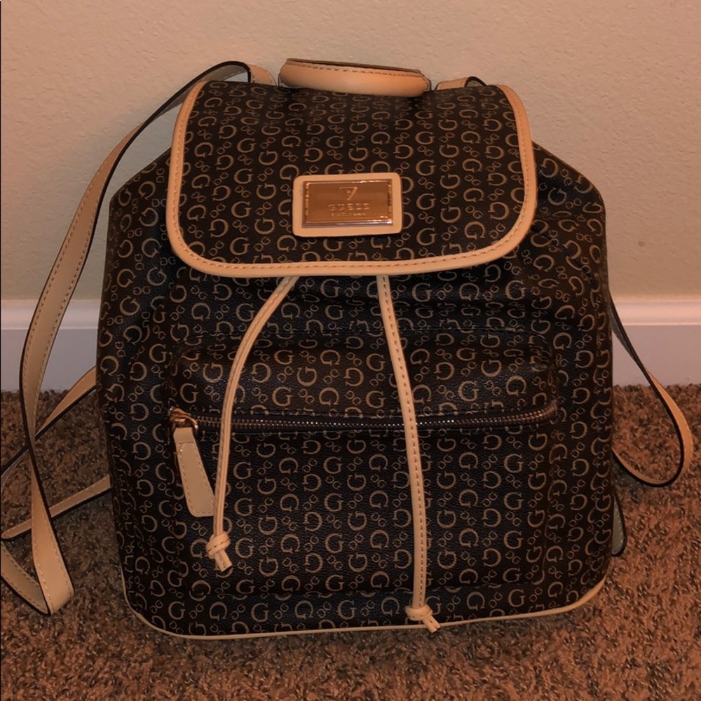 ❓Guess Backpack❓
